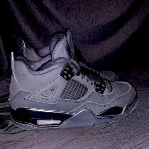 AIR JORDAN 4 RETRO 'BLACK CAT’